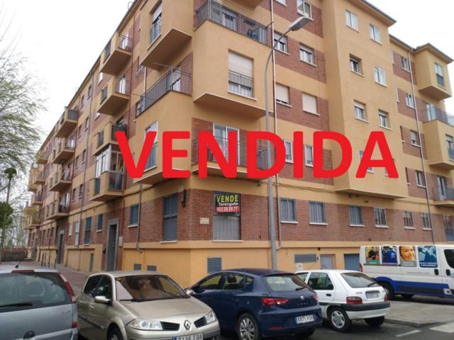 Piso en venta en Salamanca, Cementerio-Valhondo photo 0