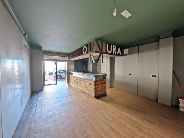 Local comercial en venta en Ayamonte, Centro photo 0