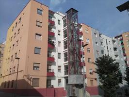 Piso en venta en Sant Boi de Llobregat, Ciutat Cooperativa - Moli Nou photo 0