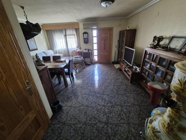 Bungalow en venta en Elda, San crispín photo 0