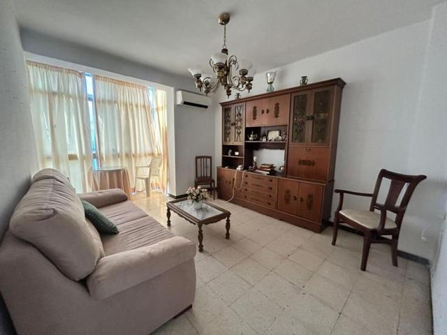 Piso en venta en Chiclana de la Frontera, Fuente amarga photo 0