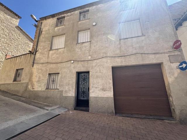 Casa en venta en Arbeca, Area de borgues blanques photo 0