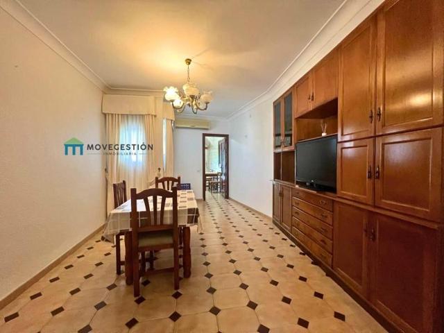 Casa en venta en Ubrique, CASCO ANTIGUO photo 0