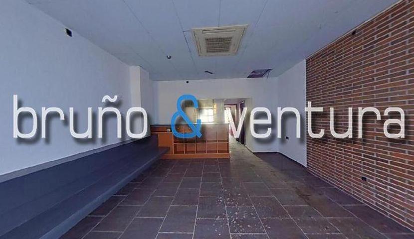 Local comercial en venta en Cubelles, MOLI DE BAIX photo 0