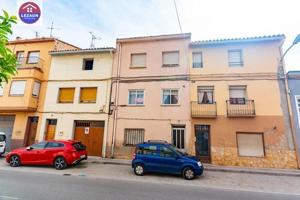 Casa en venta en Rincón de Soto, Avenida principal photo 0