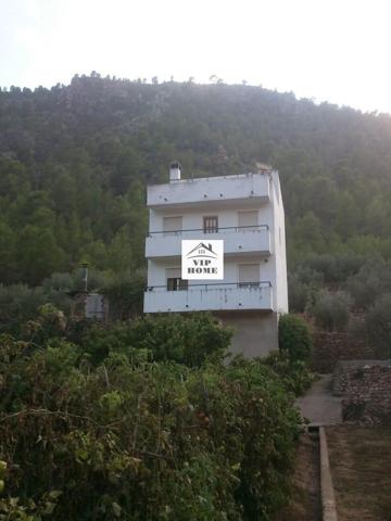 Chalet en venta en Liétor, Castilla la mancha photo 0