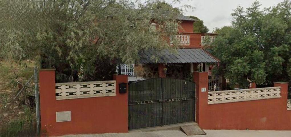 Casa en venta en Canyelles, Canyelles photo 0