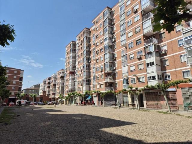 Piso en venta en Zaragoza, Salvador Allende-Parque Goya-Zorongo photo 0