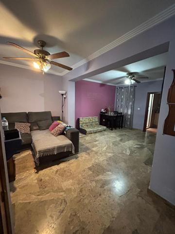 Casa en venta en Utrera, Centro Estacion photo 0