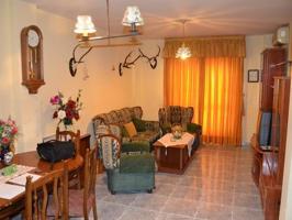 Piso en venta en Plasencia, Avenida de extremadura photo 0