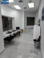 Local comercial en venta en Jerez de la Frontera, Avenida photo 0