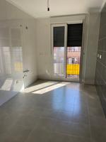 Apartamento en venta en Valencia de Don Juan, Centro photo 0