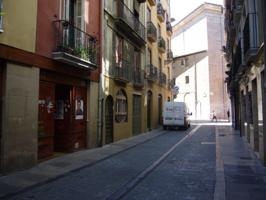 Local comercial en venta en Pamplona, Casco Antiguo photo 0