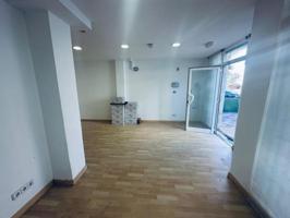 Local comercial en venta en Segur de Calafell, Segur playa photo 0