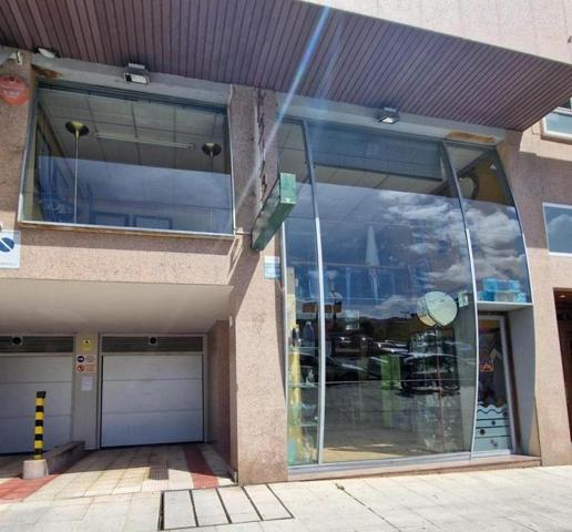 Local comercial en venta en Vigo, Camiño Espedrigada, 36210 photo 0