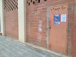 Local comercial en venta en Martorell, Torrent de llops photo 0