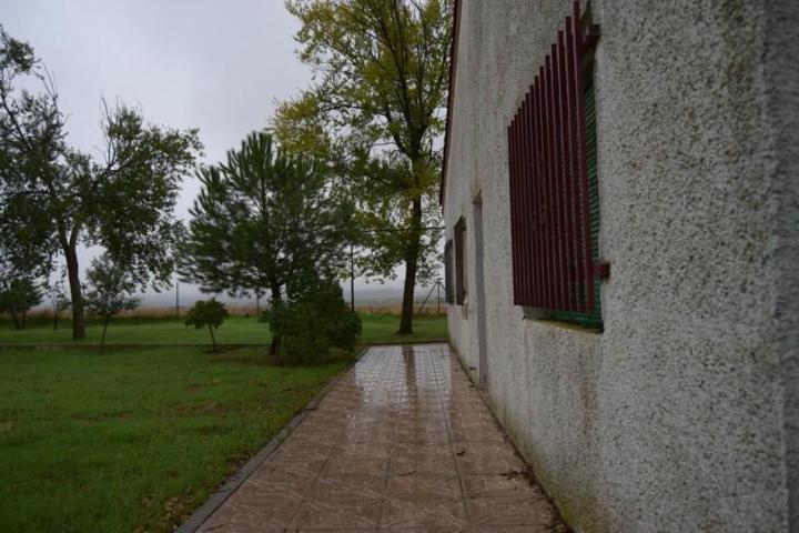 Nave industrial en venta en Talamanca de Jarama, Talamanca del jarama photo 0