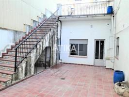 Casa en venta en Ontinyent, Centro photo 0
