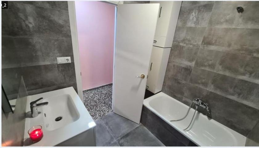 Piso en venta en Paterna, Centro photo 0