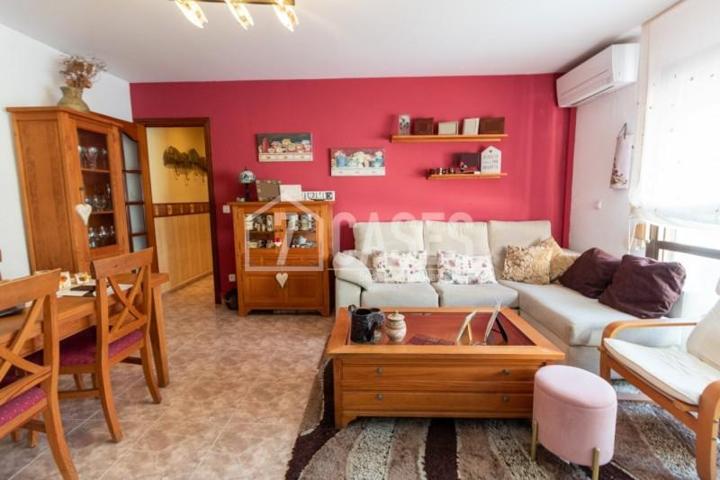 Piso en venta en Mataró, Rocafonda photo 0