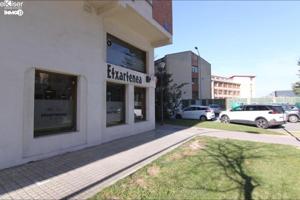 Local comercial en venta en Barañáin, Barañain Centro photo 0