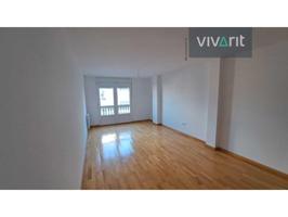 Piso en venta en Vilalba photo 0