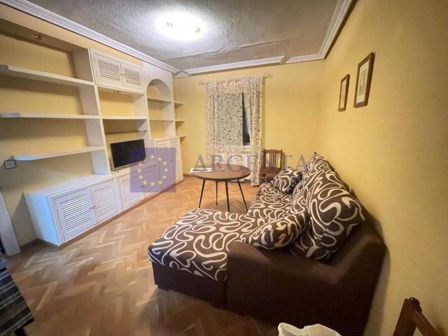 Piso en venta en Cáceres photo 0