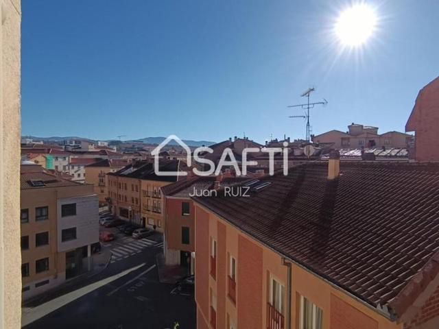 Piso en venta en Segovia photo 0