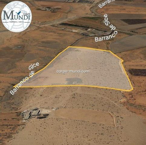 Terreno en venta en Güimar photo 0