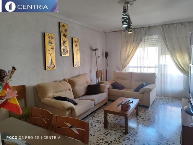 Piso en venta en Albacete, Feria photo 0