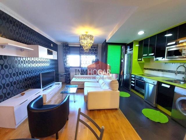 Piso en venta en Ávila, Universidad photo 0