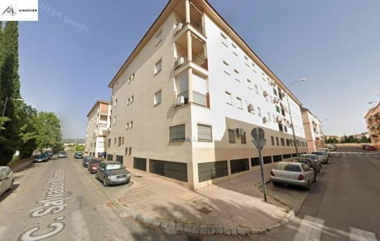 Piso en venta en Ronda, La Feria photo 0