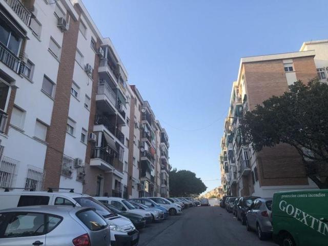 Apartamento en venta en Málaga, Ciudad Jardin photo 0