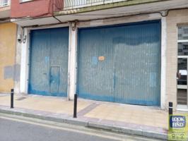 Local comercial en venta en Torrelavega, Centro photo 0