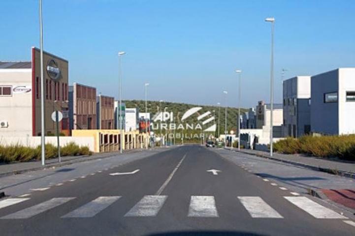 Terreno en venta en Lucena, Avenida de Barcelona, 14900 photo 0