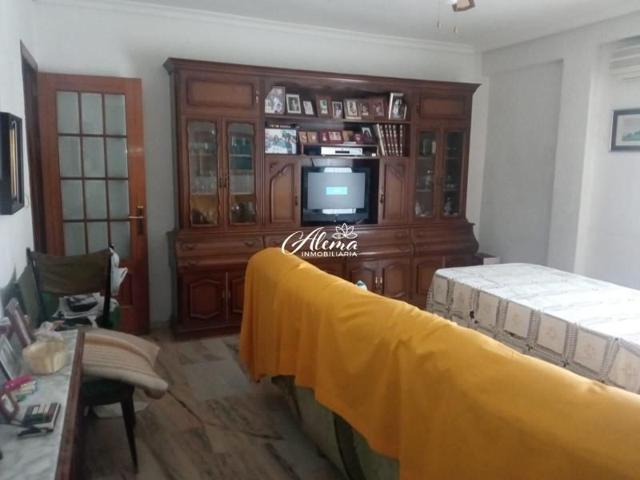 Piso en venta en Córdoba, Av. Barcelona - Viñuela - Rescatado photo 0