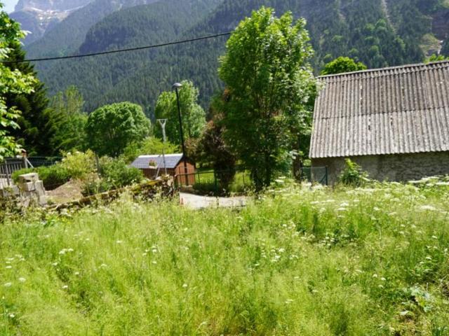 Terreno en venta en Bielsa photo 0