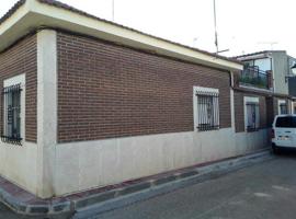 Piso en venta en Villa del Prado, Villa del prado photo 0