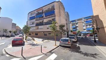 Piso en venta en Fuengirola, Calle de la Paz, 29640 photo 0