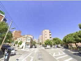 Piso en venta en L'Hospitalet de Llobregat, Sanfeliu photo 0