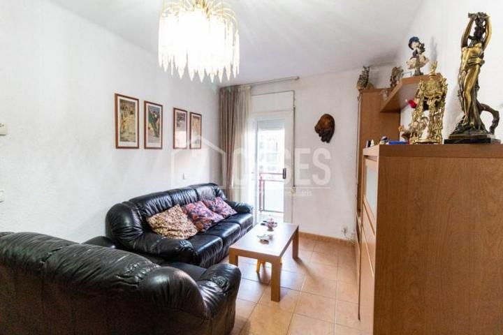 Piso en venta en Mataró, Cerdanyola nord photo 0