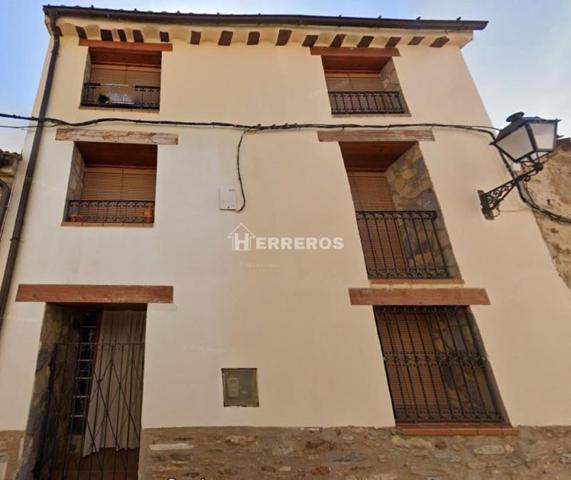 Casa en venta en Oncala, Yanguas photo 0