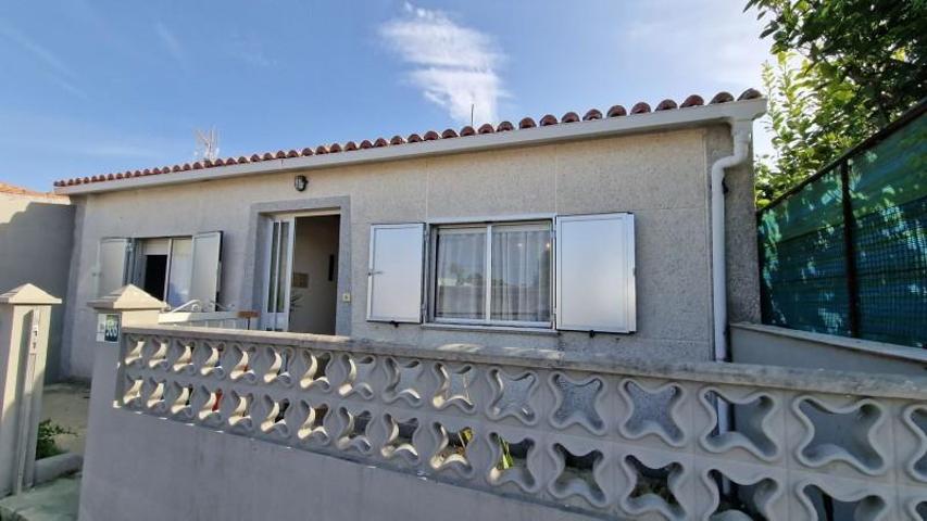 Chalet en venta en Carballo, Playa pedra do sal photo 0
