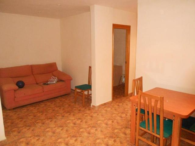 Piso en venta en L'Hospitalet de Llobregat, La Florida photo 0