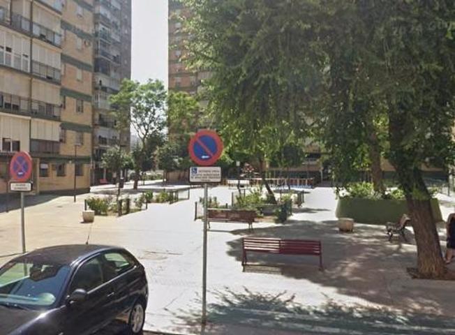 Piso en venta en Sevilla, Santa Aurelia photo 0