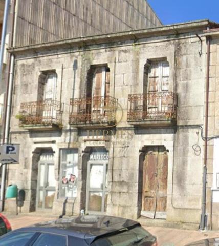 Piso en venta en Tui photo 0