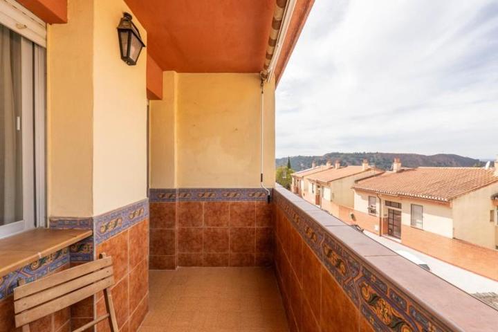 Piso en venta en Cenes de la Vega, CENES photo 0