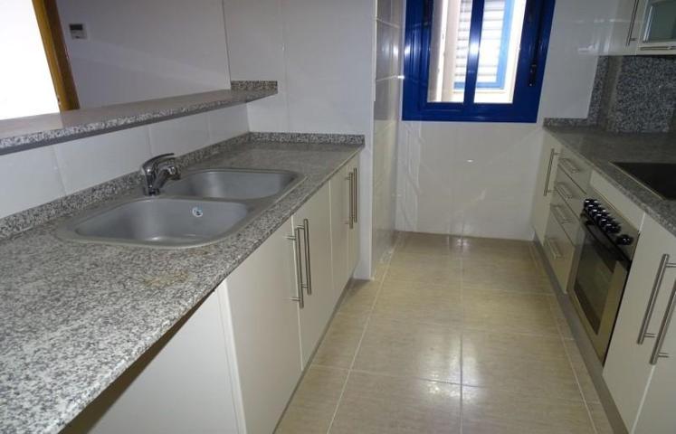 Apartamento en venta en Sant Carles de la Ràpita, Zona centro médico photo 0