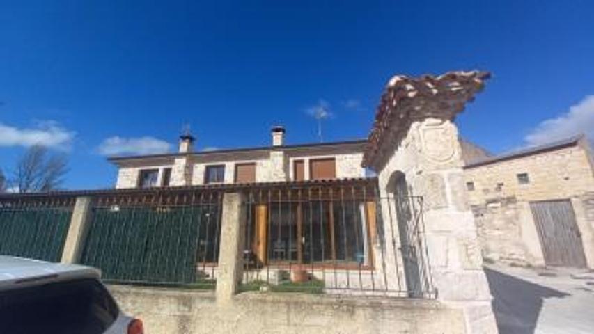 Adosada en venta en Burgos, Villimar photo 0