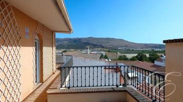 Adosada en venta en Zafarraya, Zafarraya photo 0